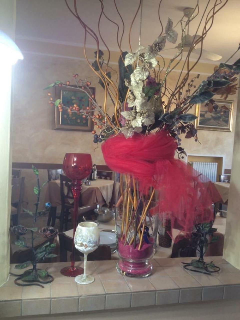 Hotel La Milanese Pietra Ligure Esterno foto